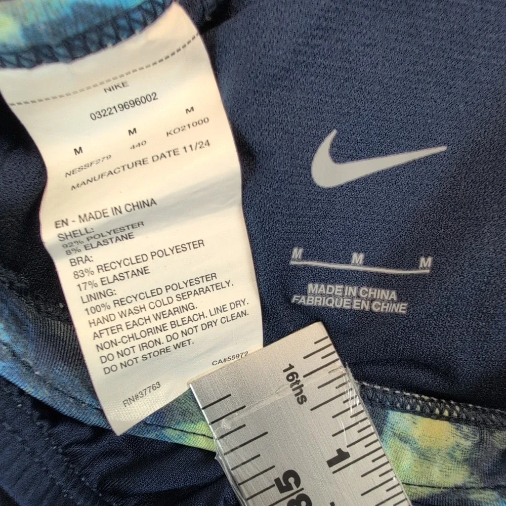 Nike Women's M Tank Top Built-In Bra Navy/Green Racerback Lightweight